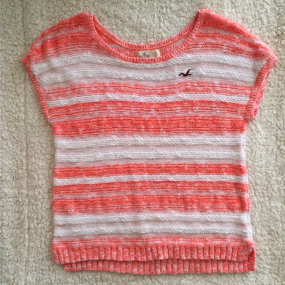 Hollister top
